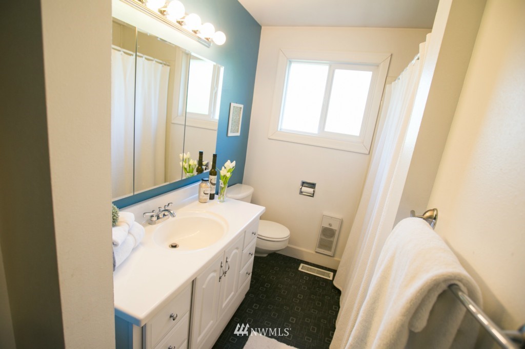20927 Ben Howard Road Monroe, WA 98272 - Photo 12 of 25 Gallery Image 12