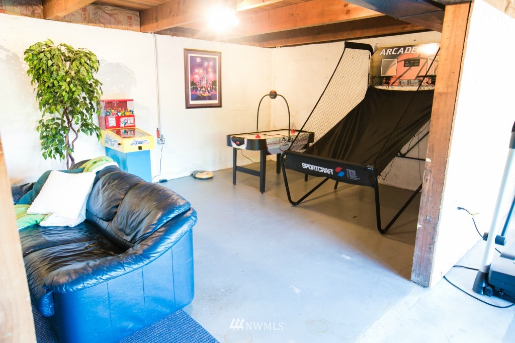 20927 Ben Howard Road Monroe, WA 98272 - Photo 21 of 25 Gallery Image 21