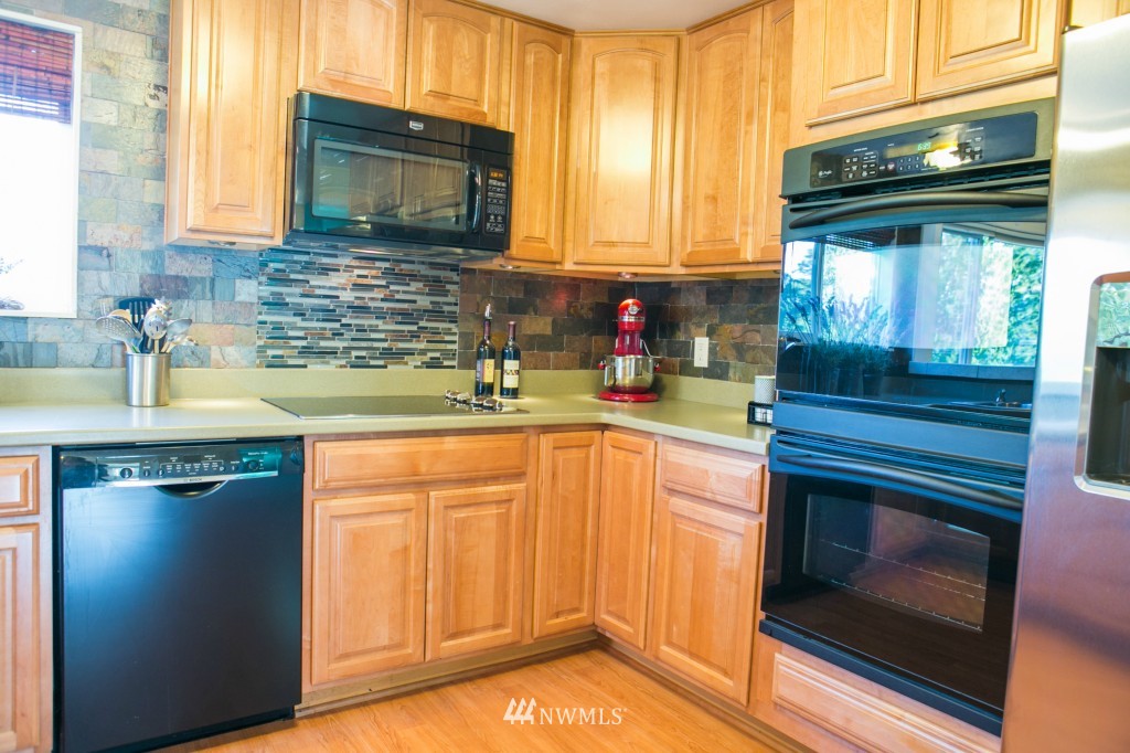 20927 Ben Howard Road Monroe, WA 98272 - Photo 8 of 25 Gallery Image 8