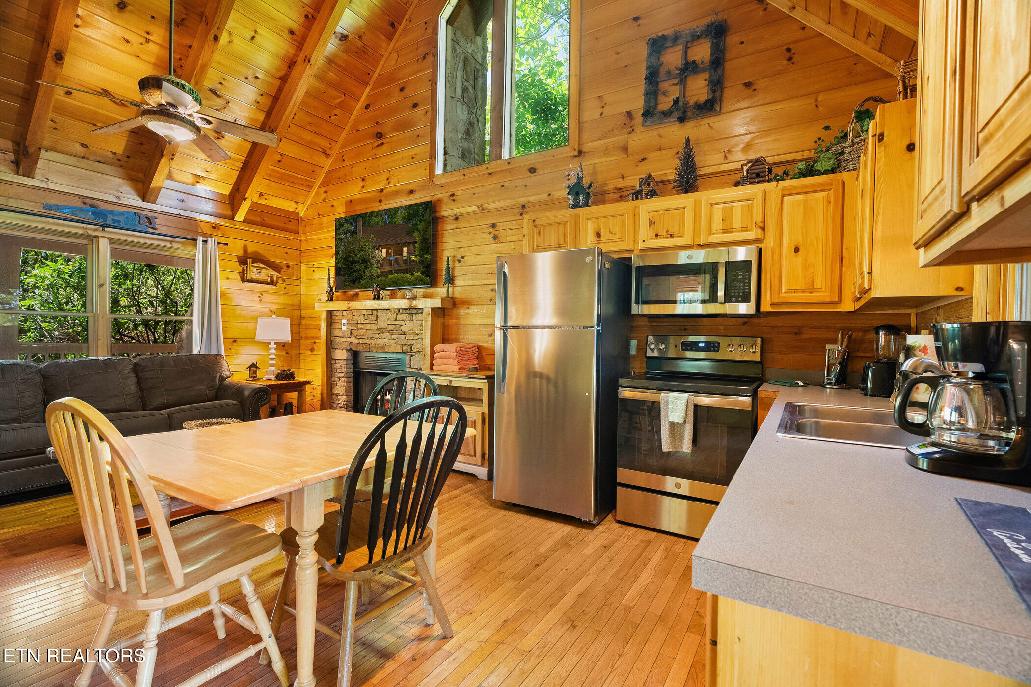 746 Nighthawk Way Pigeon Forge, TN 37863 - Photo 6 of 29 dsc02364