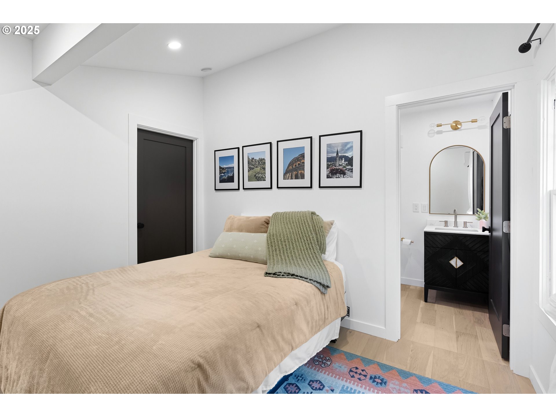 5247 Southwest Garden Home Road Portland, OR 97219 - Photo 19 of 37