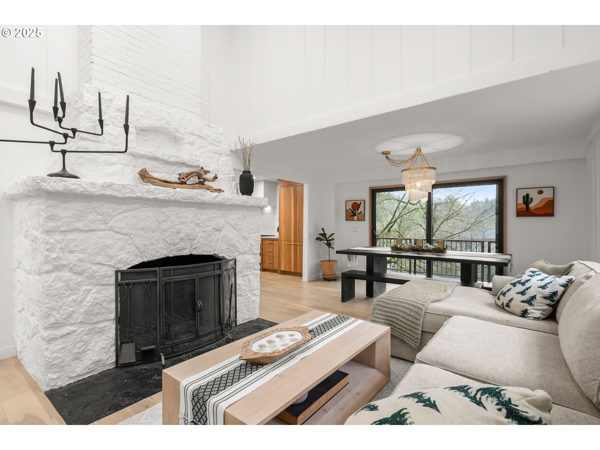 5247 Southwest Garden Home Road Portland, OR 97219 - Photo 6 of 37