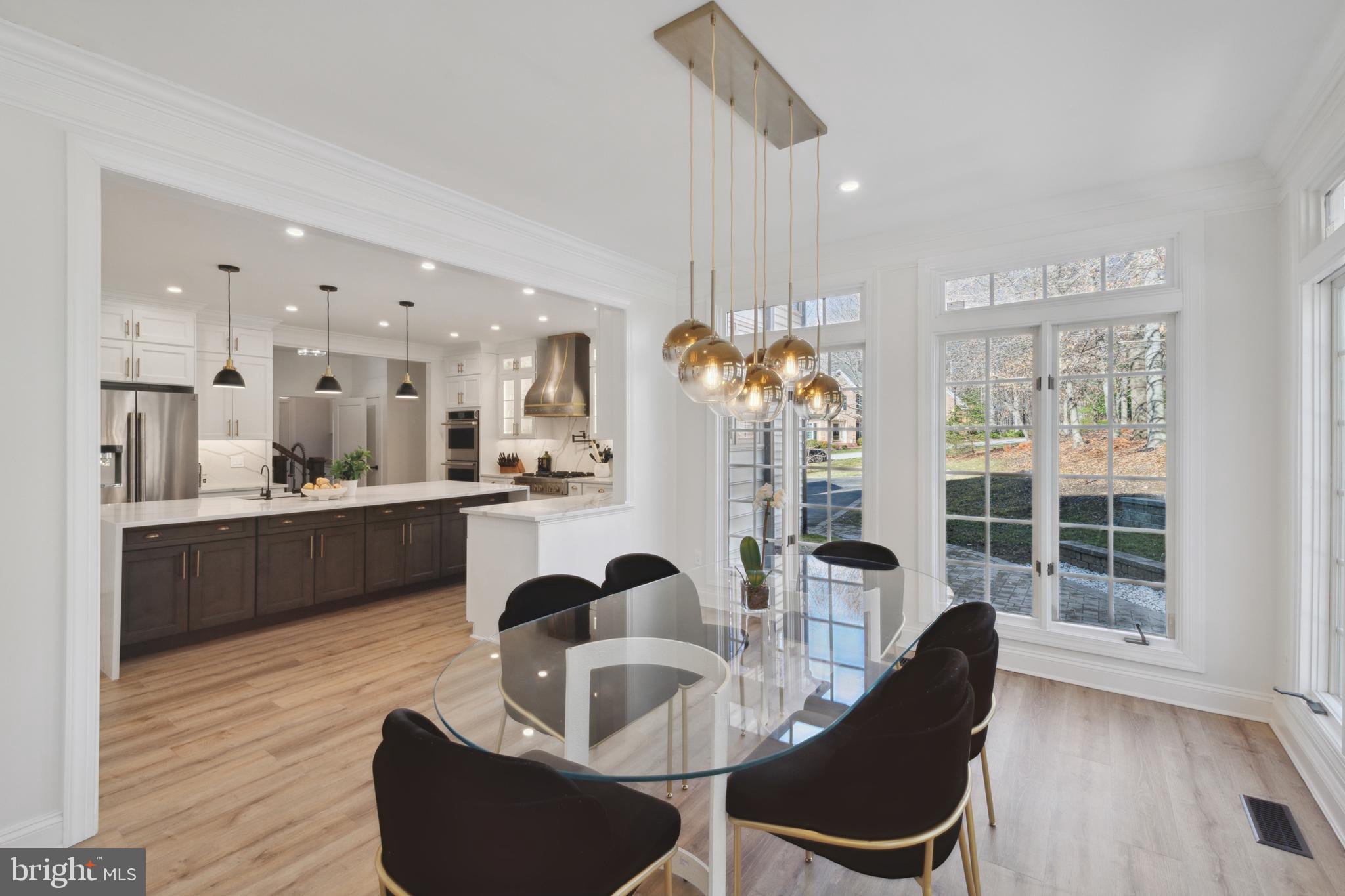 212 May Lane Edgewater, MD 21037 - Photo 24 of 68 Floor to ceiling windows