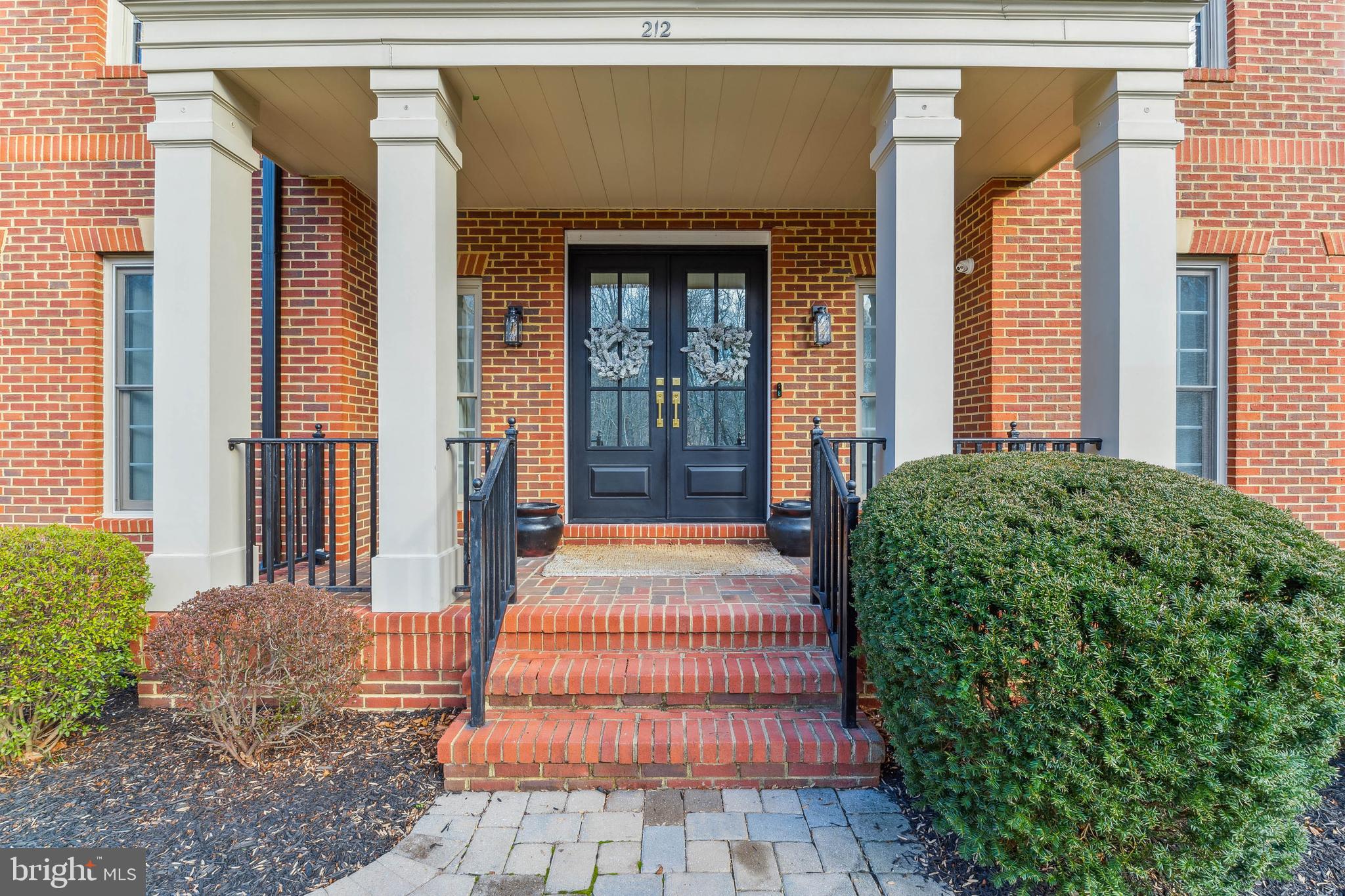 212 May Lane Edgewater, MD 21037 - Photo 4 of 68 Welcome to your new home!