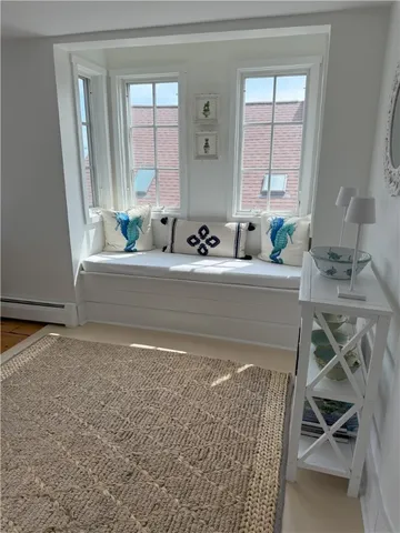 $2,800 | 9 Union Street, Unit 2, Jamestown, RI 02835