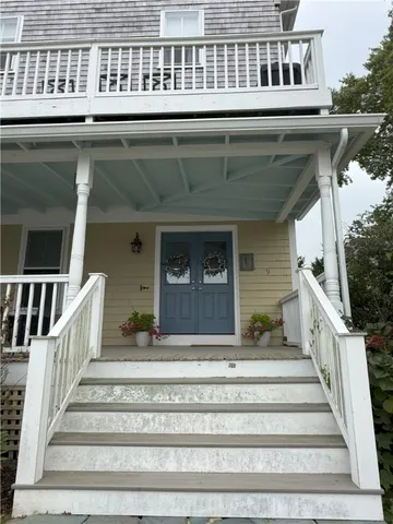 $2,800 | 9 Union Street, Unit 2, Jamestown, RI 02835