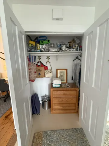 $2,800 | 9 Union Street, Unit 2, Jamestown, RI 02835