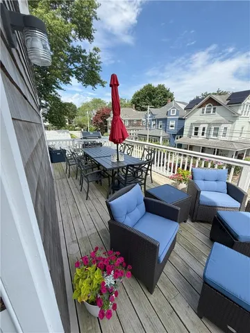 $2,800 | 9 Union Street, Unit 2, Jamestown, RI 02835