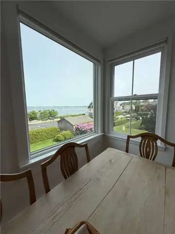 $2,800 | 9 Union Street, Unit 2, Jamestown, RI 02835