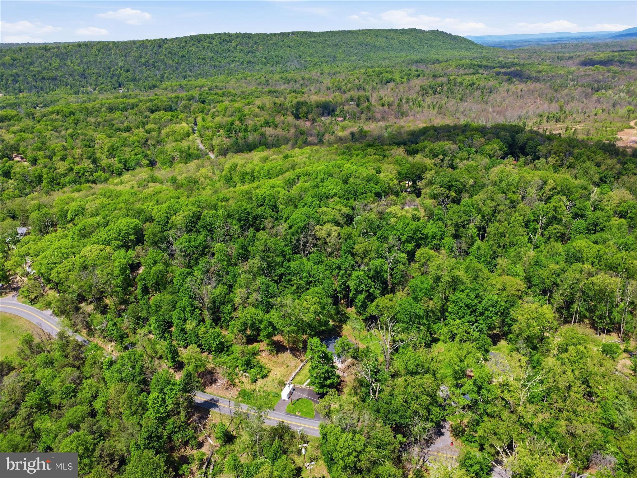 3147 Mountain Lake Road Hedgesville, WV 25427 - Photo 38 of 53