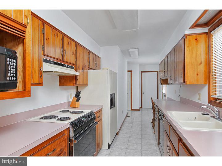 129 Nottingham Road Pennsville, NJ 08070 - Photo 5 of 18