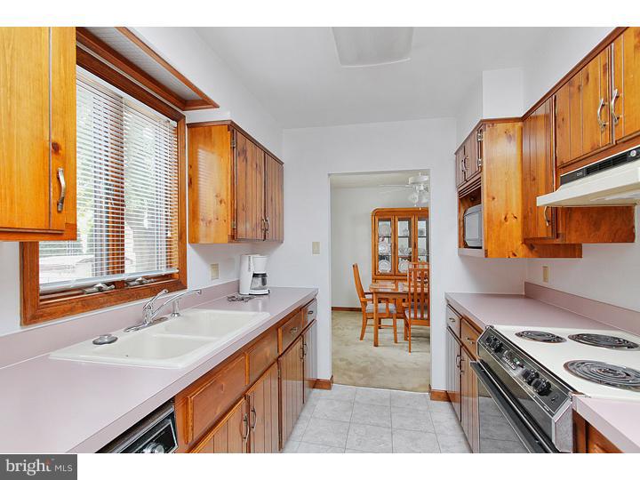 129 Nottingham Road Pennsville, NJ 08070 - Photo 6 of 18