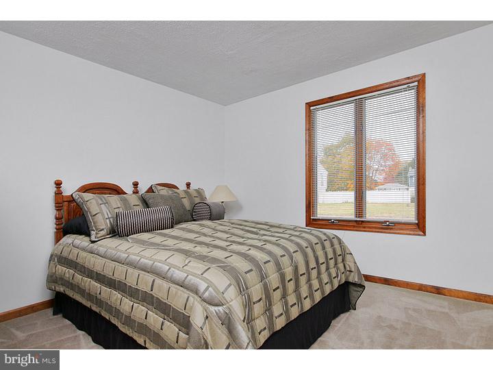 129 Nottingham Road Pennsville, NJ 08070 - Photo 7 of 18