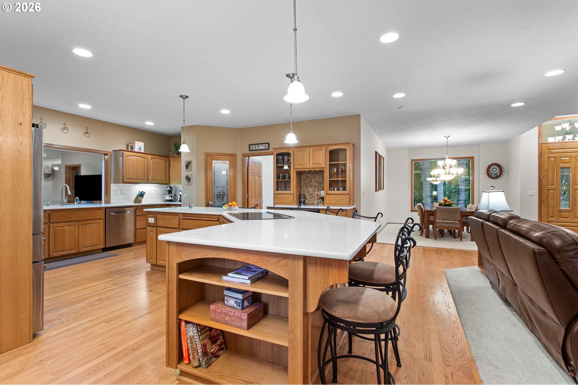 9920 Southeast Bull Run Road Corbett, OR 97019 - Photo 18 of 48 Kitchen