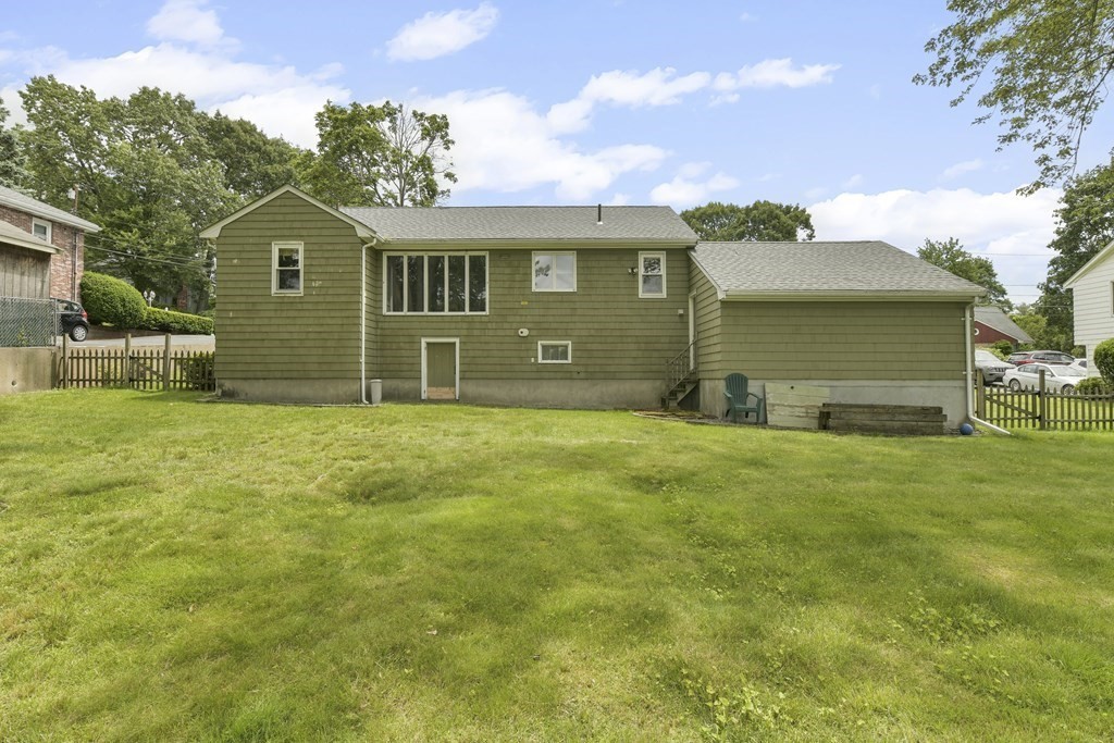 12 Ellen Road Stoneham, MA 02180 - Photo 19 of 19 Gallery Image 19
