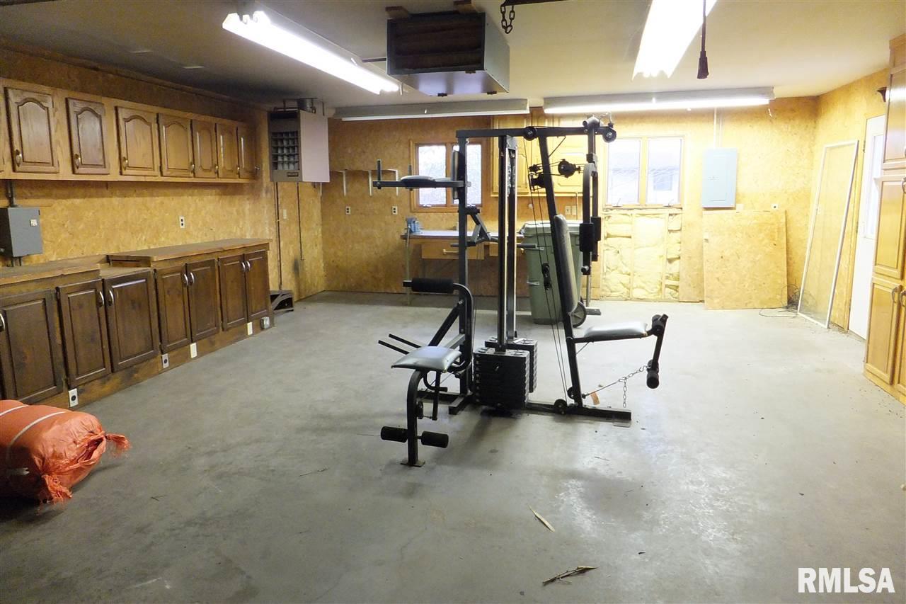 3780 Midway Beach Road Muscatine, IA 52761 - Photo 17 of 23 Gallery Image 17