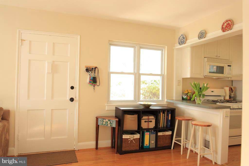 2925 Johnson Road Falls Church, VA 22042 - Photo 3 of 23 Interior (General)