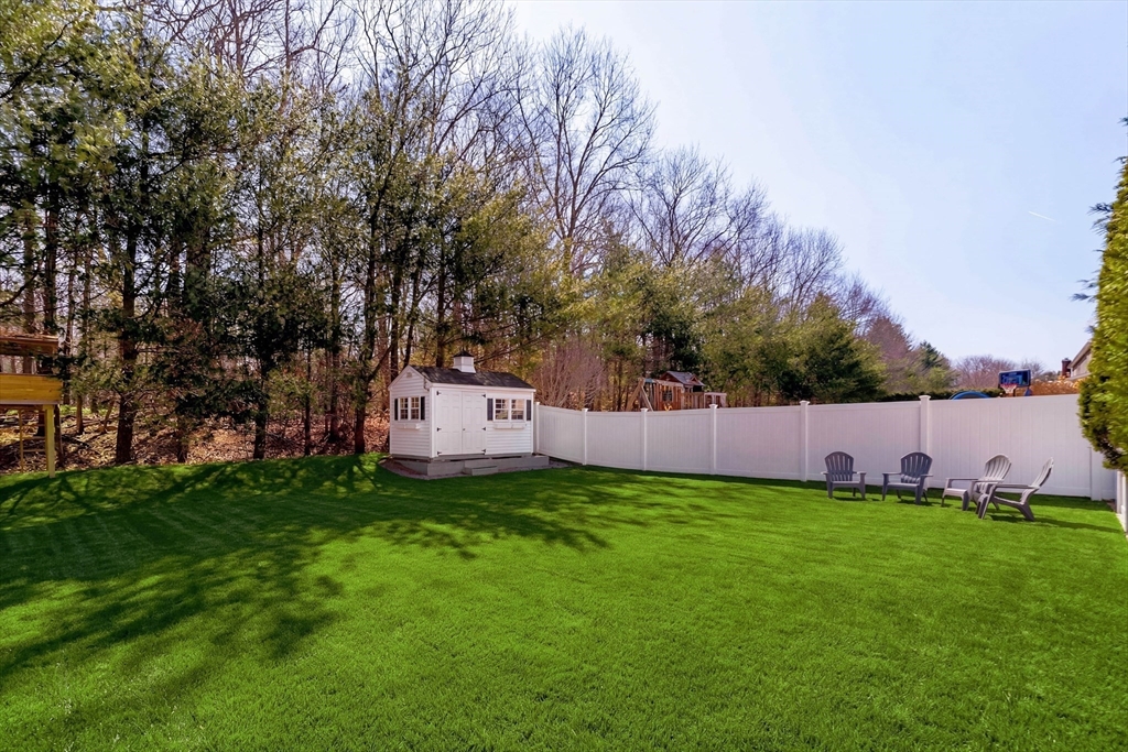 12 Sawmill Road Walpole, MA 02081 - Photo 31 of 35