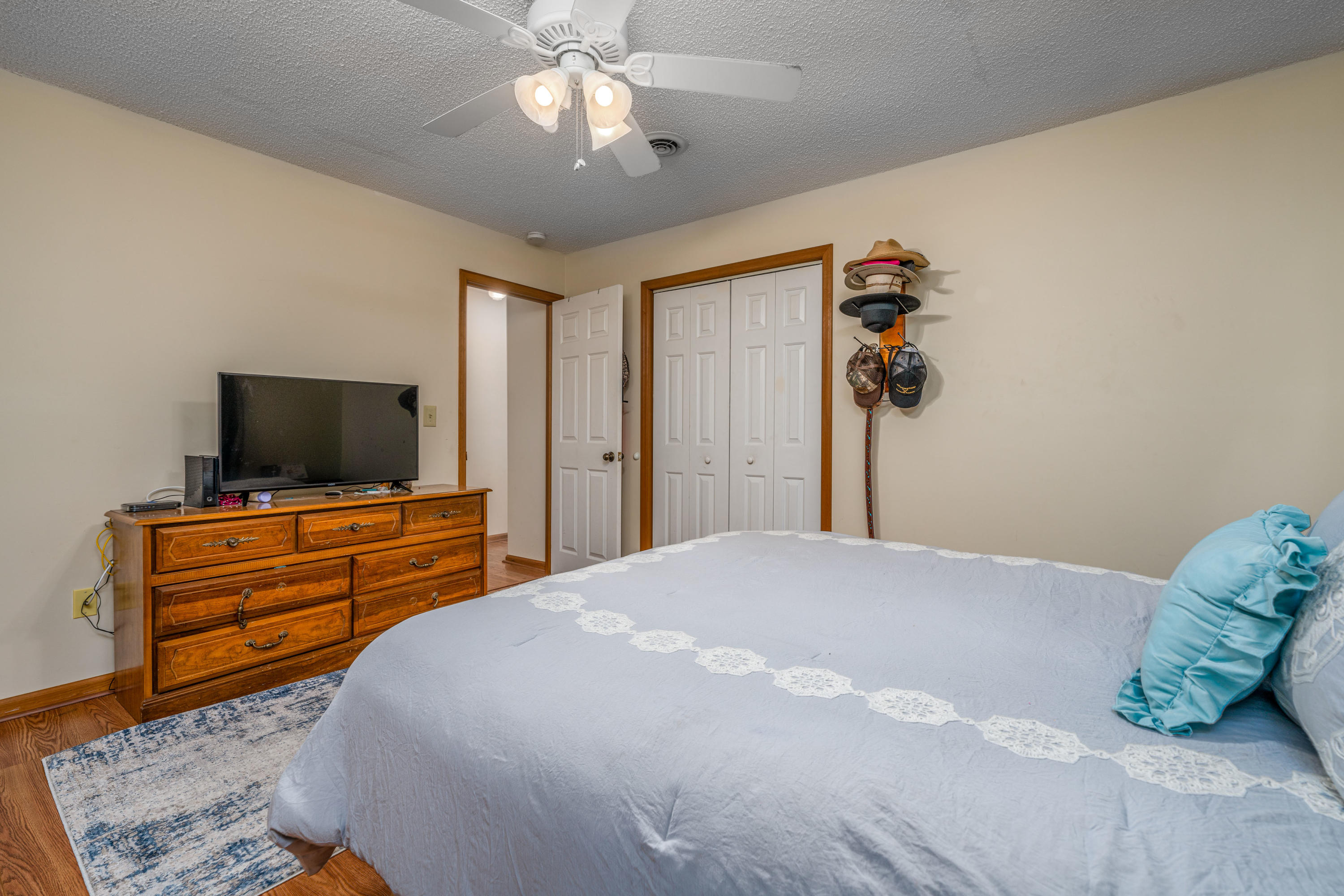 490 Hospital Road, Unit 1 Mountain City, TN 37683 - Photo 30 of 35 DSC08398-Edit-20