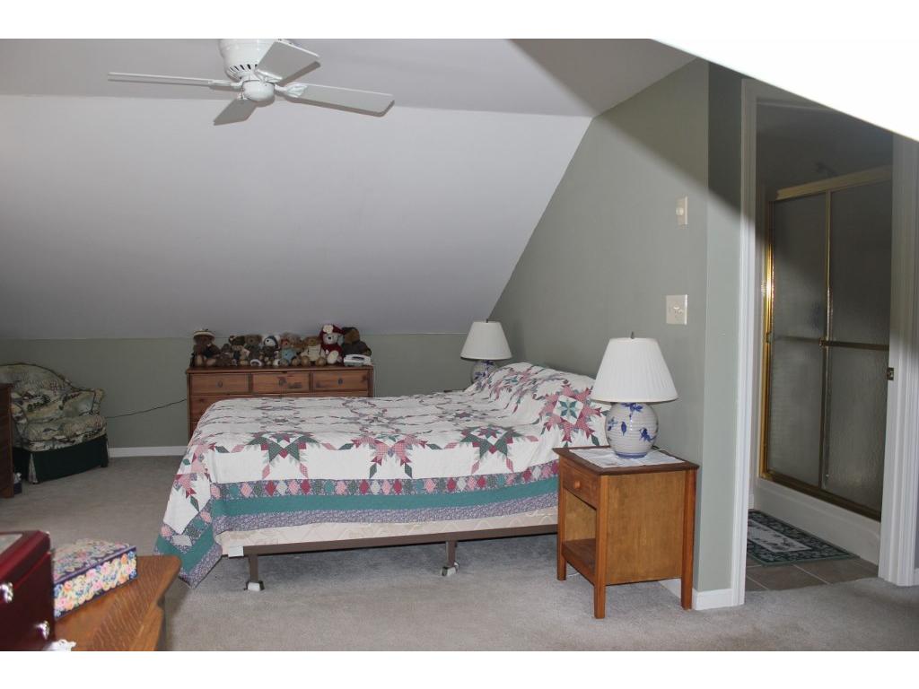 528 Eureka Road Springfield, VT 05156 - Photo 23 of 32