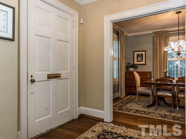 1506 Pineview Street Raleigh, NC 27608 - Photo 2 of 25 a view of a livingroom with furniture and windows