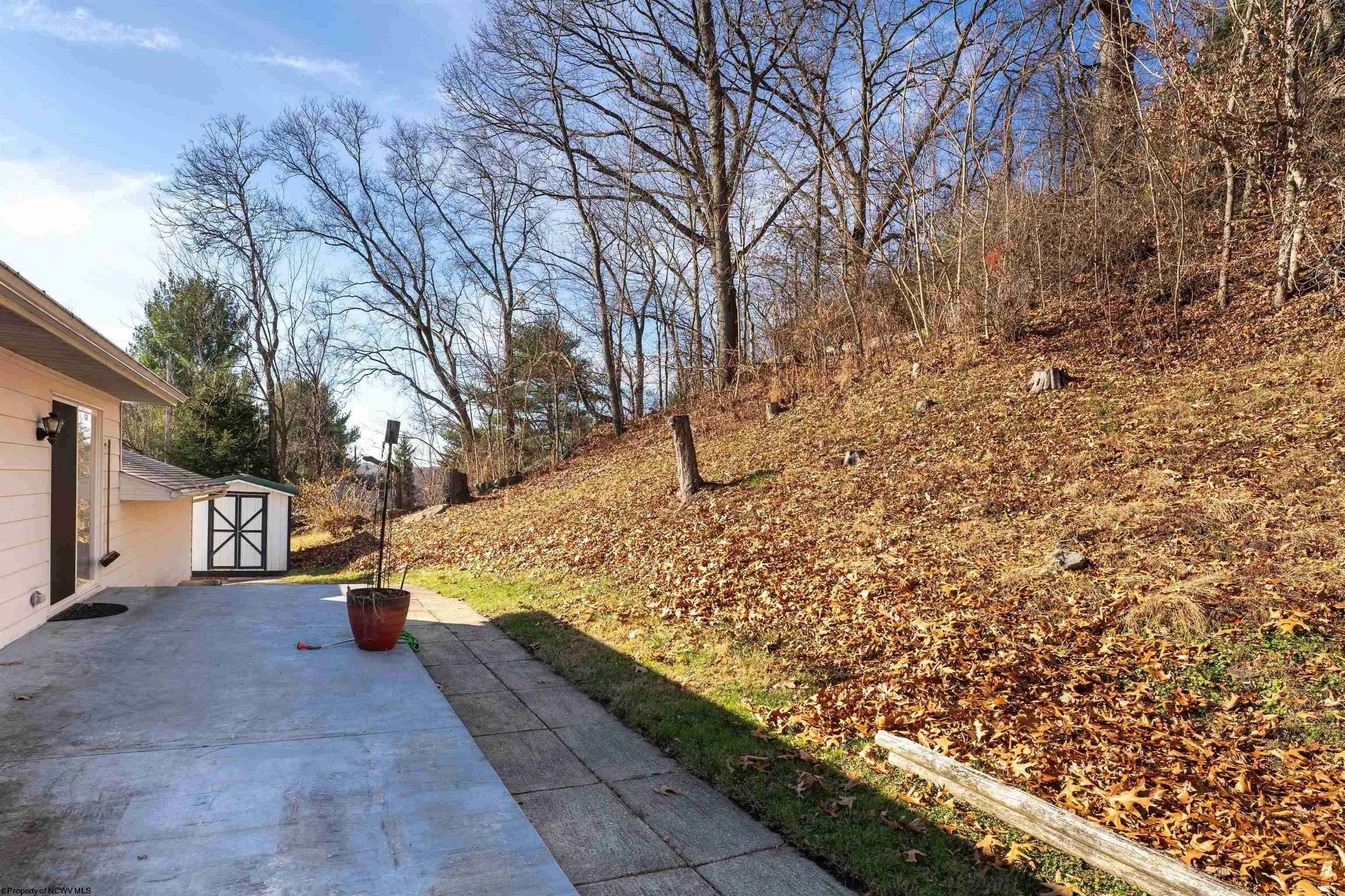 29 Nabors Road Morgantown, WV 26508 - Photo 7 of 40 Gallery Image 7