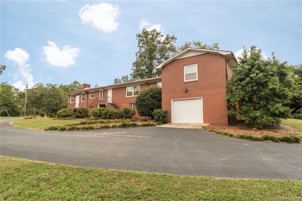 2035 Kluttz Road Salisbury, NC 28146 - Photo 5 of 23 Gallery Image 5
