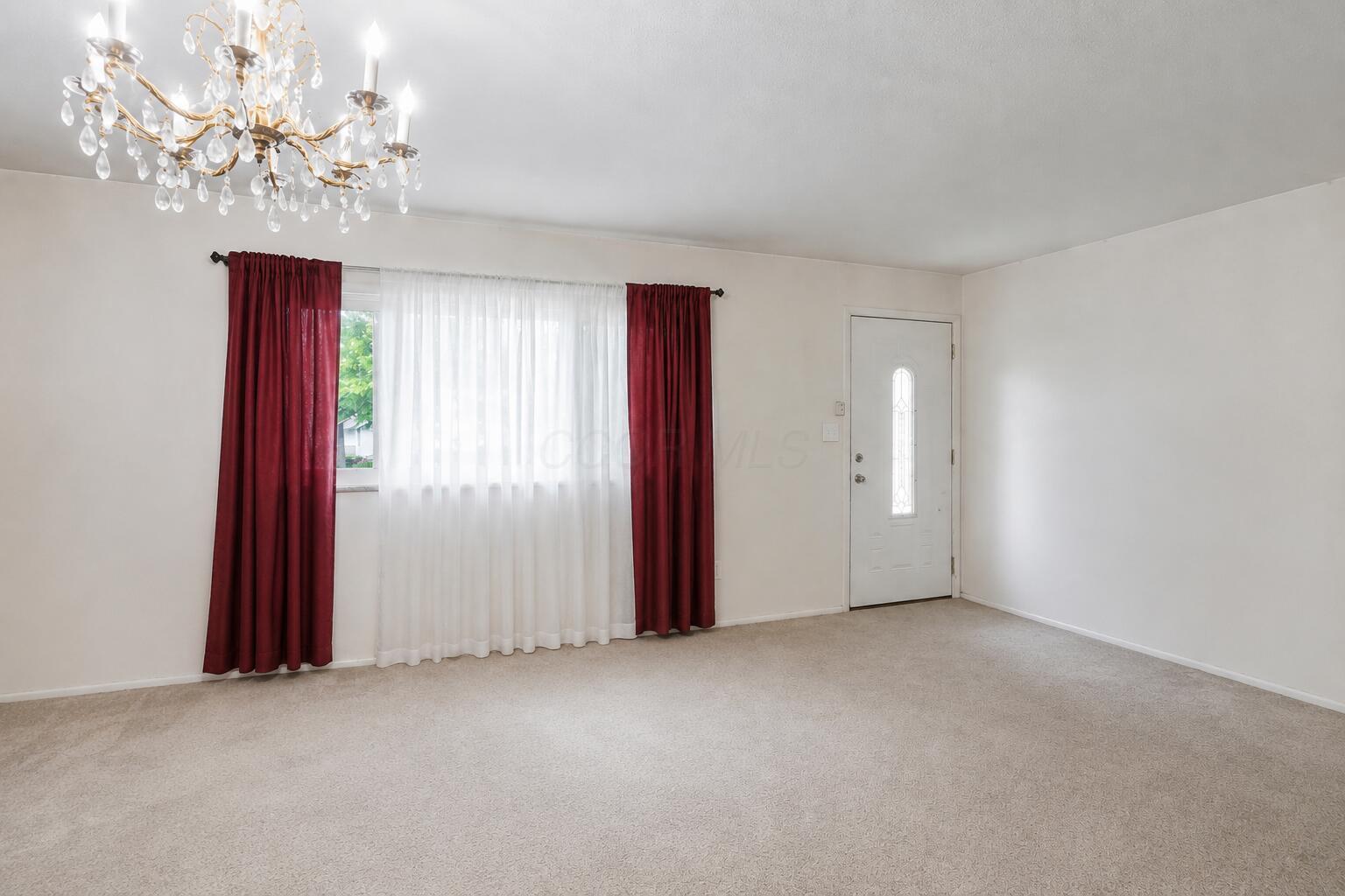 1284 Striebel Road Columbus, OH 43227 - Photo 6 of 30 78c42b22-05c0-490c-96bd-79b356edc8de