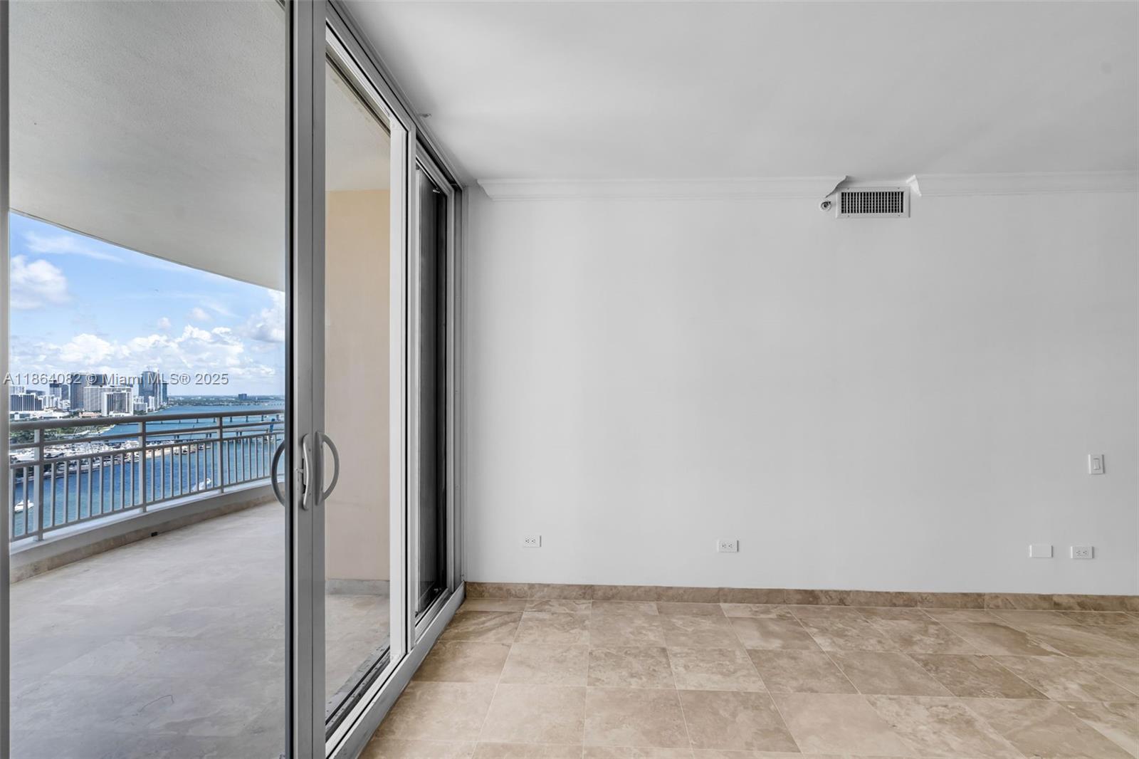 808 Brickell Key Drive, Unit 3205 Miami, FL 33131 - Photo 12 of 51