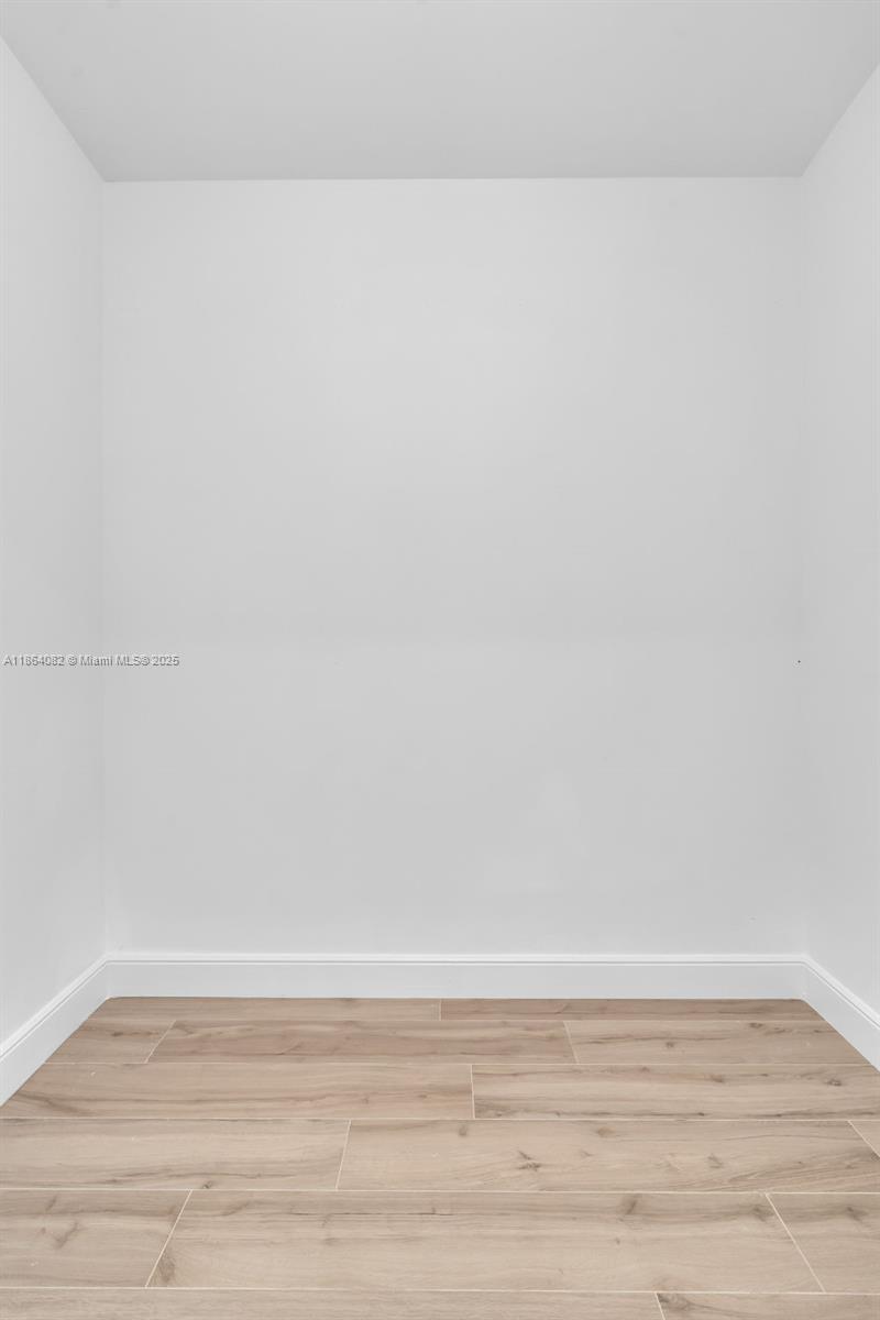 808 Brickell Key Drive, Unit 3205 Miami, FL 33131 - Photo 31 of 51 a view of a room with an empty space