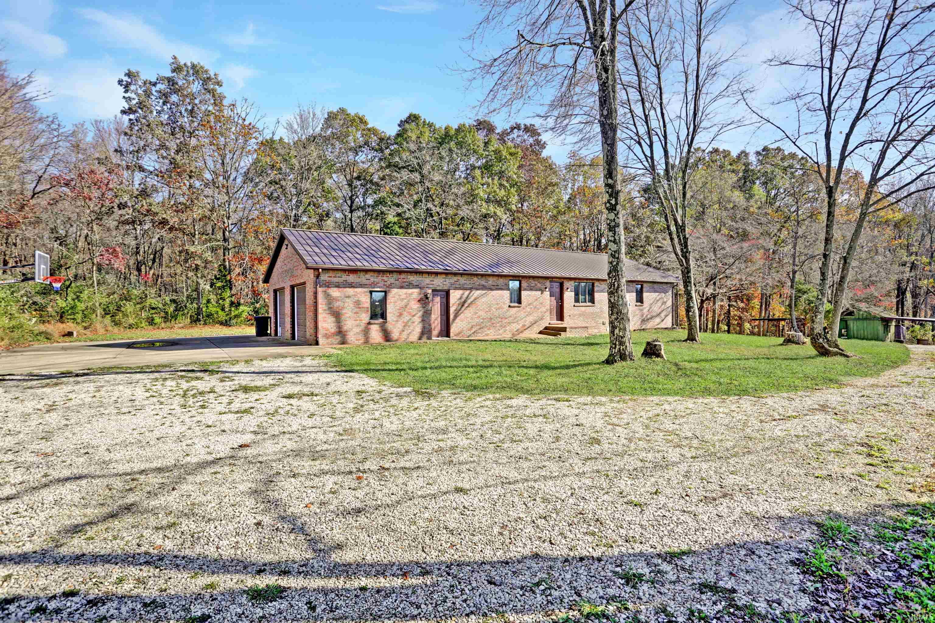 12156 Spurgeon Road Lynnville, IN 47619 - Photo 3 of 36 Gallery Image 3