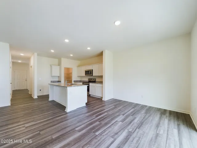 $2,195 | 32 Moss Oaks Court, Angier, NC 27501