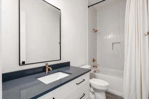 $1,025,000 | 6362 A Columbia Avenue, Nashville, TN 37209
