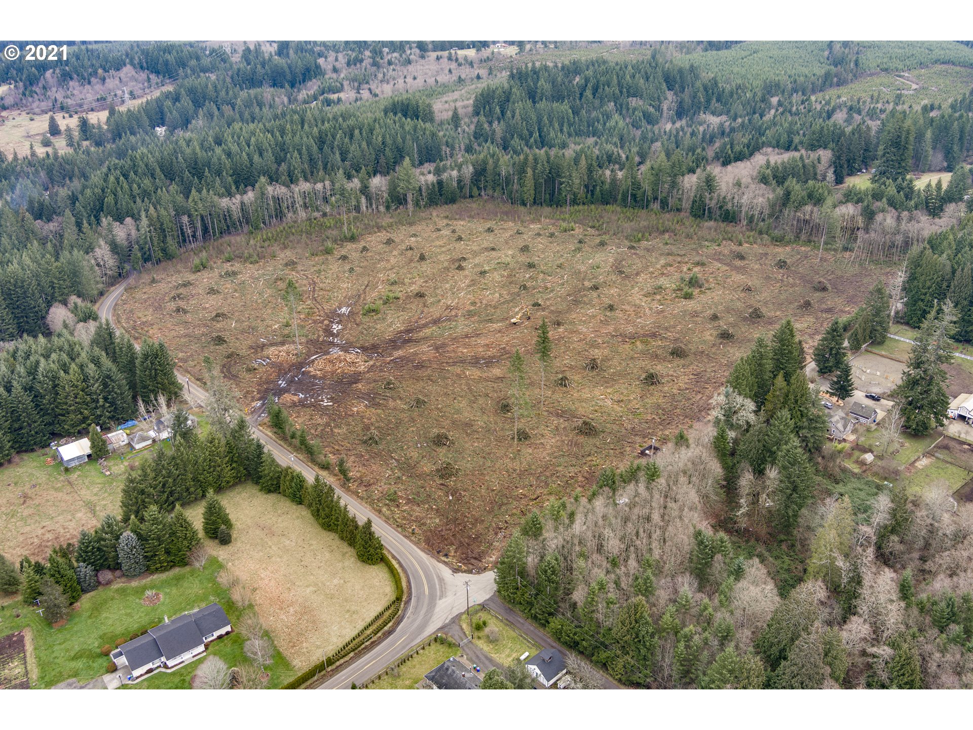 44285 Southeast Warriner Road Corbett, OR 97019 - Photo 8 of 17 Gallery Image 8