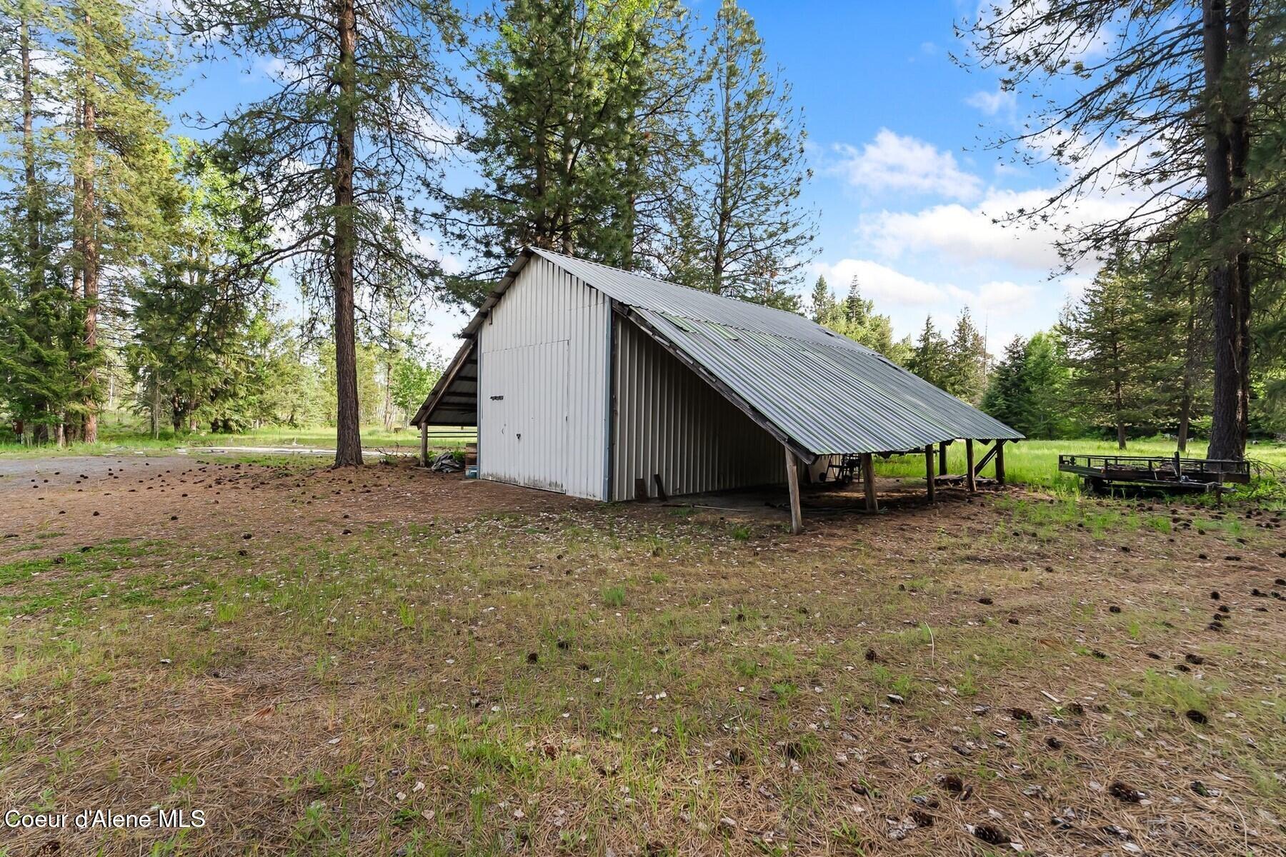 386 Hummingbird Drive Sandpoint, ID 83864 - Photo 4 of 17 83_DSC02893