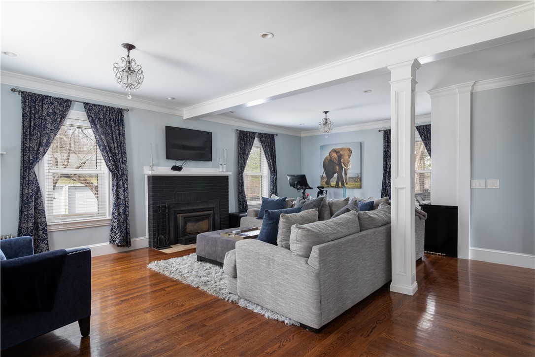 709 Pound Hill Road North Smithfield, RI 02896 - Photo 12 of 45