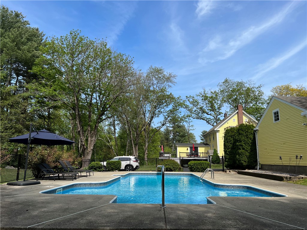 709 Pound Hill Road North Smithfield, RI 02896 - Photo 37 of 45