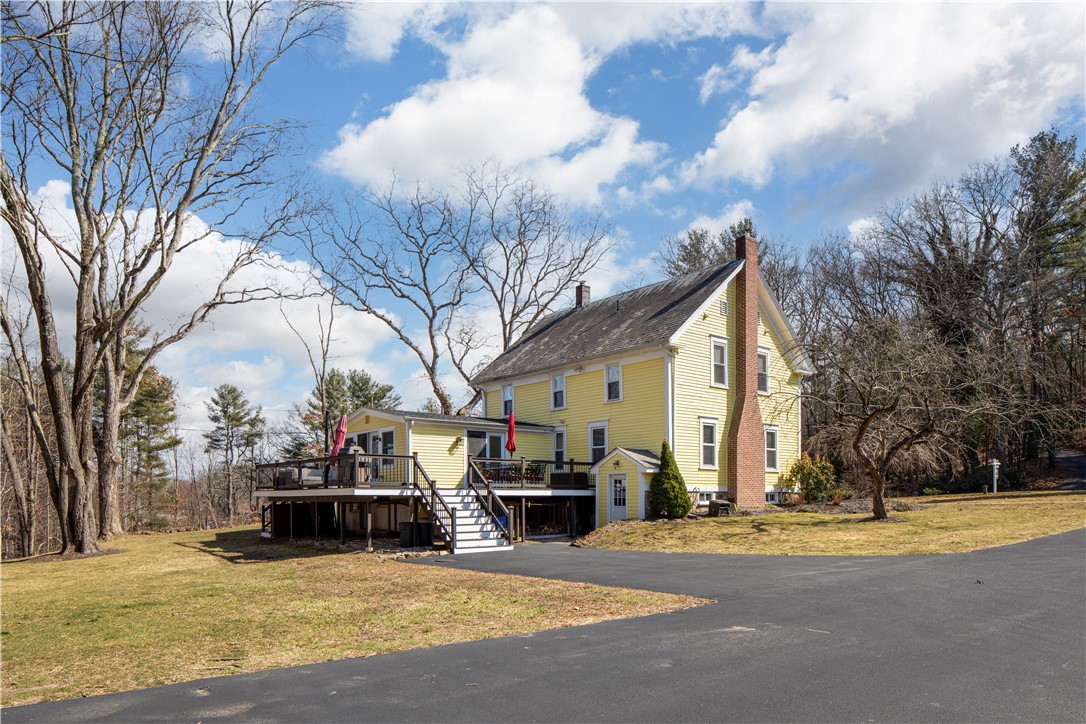 709 Pound Hill Road North Smithfield, RI 02896 - Photo 8 of 45