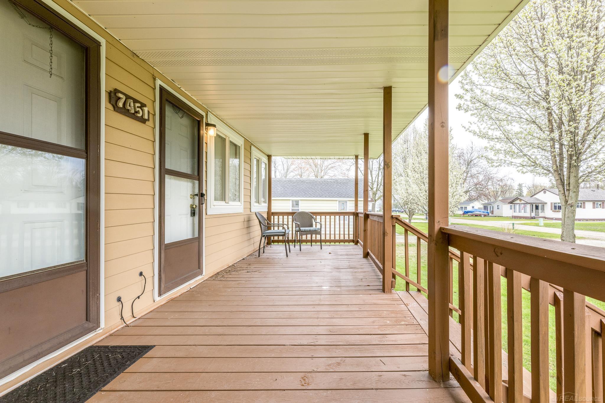 7451 Maplewood Road Lexington, MI 48450 - Photo 13 of 29 50140977-c74f75e1-d200-4ff7-b183-746f0738e4c7.JPG