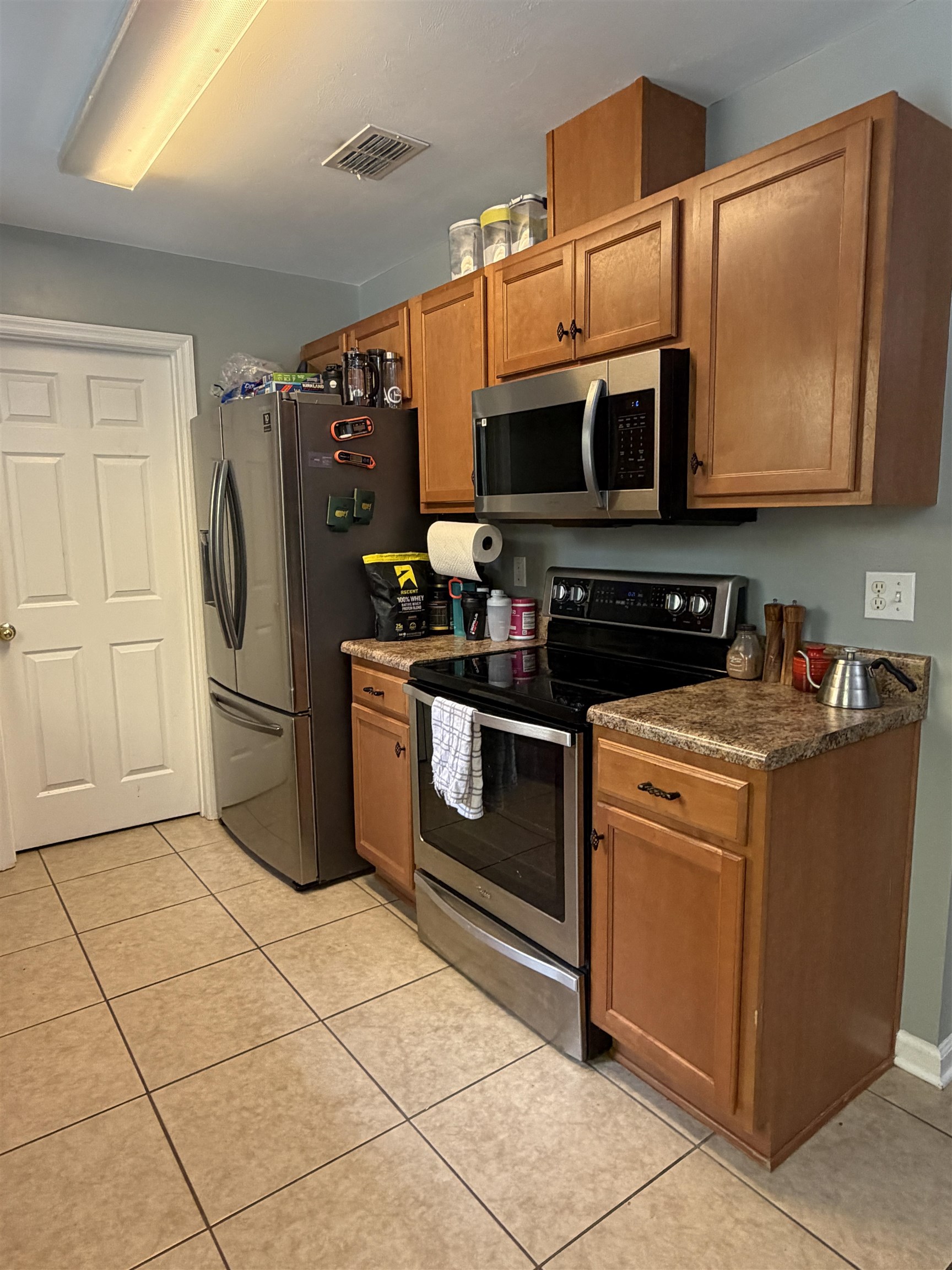933 Splendor Road Tallahassee, FL 32301 - Photo 3 of 16