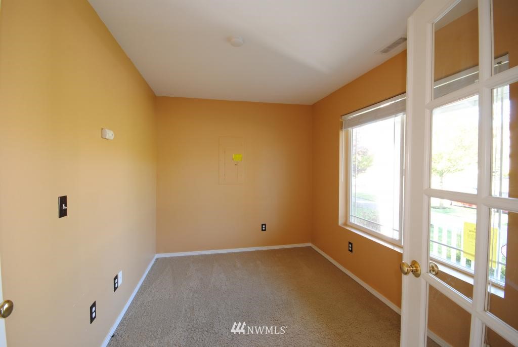35105 Southeast Ridge Street Snoqualmie, WA 98065 - Photo 4 of 11
