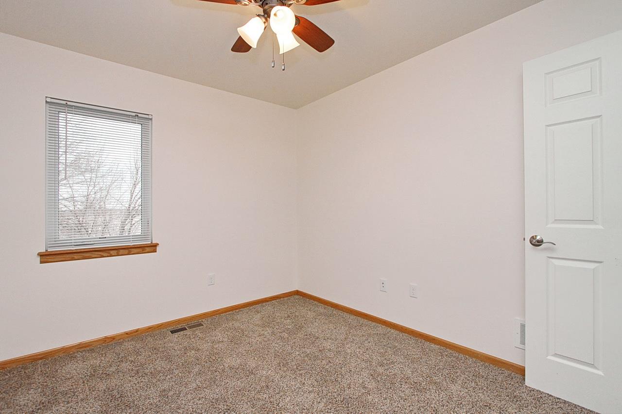 2982 Heinz Road Iowa City, IA 52240 - Photo 15 of 25 Gallery Image 15
