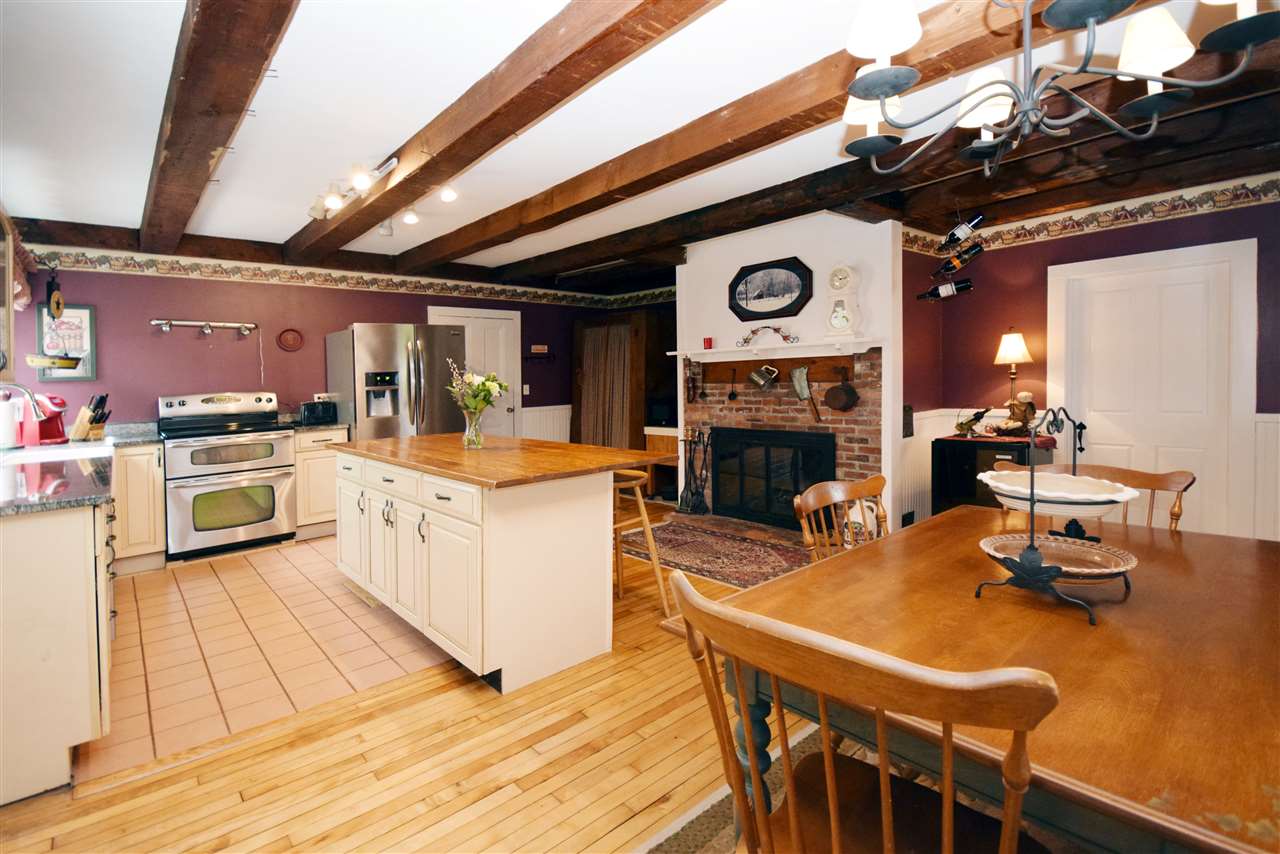 258 River Road Fairfax, VT 05454 - Photo 9 of 38