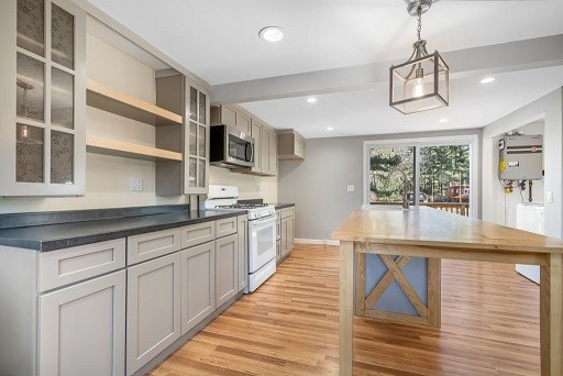 51 Centre Road Glocester, RI 02814 - Photo 11 of 20 Gallery Image 11