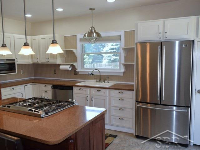 2204 Miller Road Flint, MI 48503 - Photo 7 of 25 SS appliances