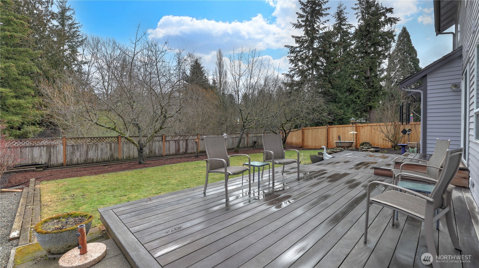 1704 Field Avenue Northeast Renton, WA 98059 - Photo 36 of 36 Gallery Image 36