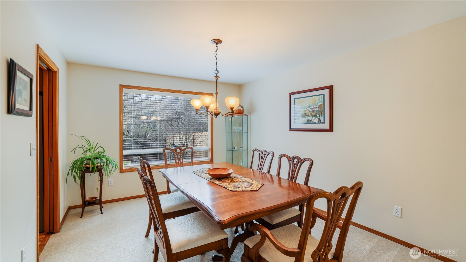1704 Field Avenue Northeast Renton, WA 98059 - Photo 10 of 36 Gallery Image 10