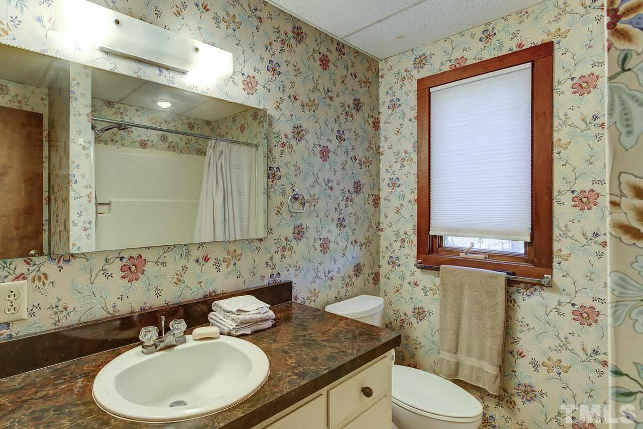 1660 Coleridge Road Siler City, NC 27344 - Photo 16 of 24 Gallery Image 16