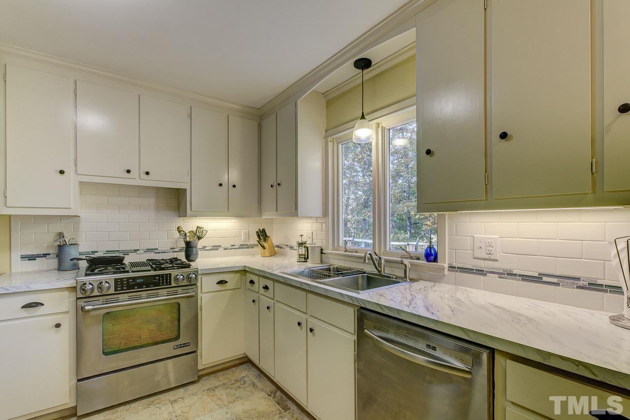 1660 Coleridge Road Siler City, NC 27344 - Photo 4 of 24 Gallery Image 4