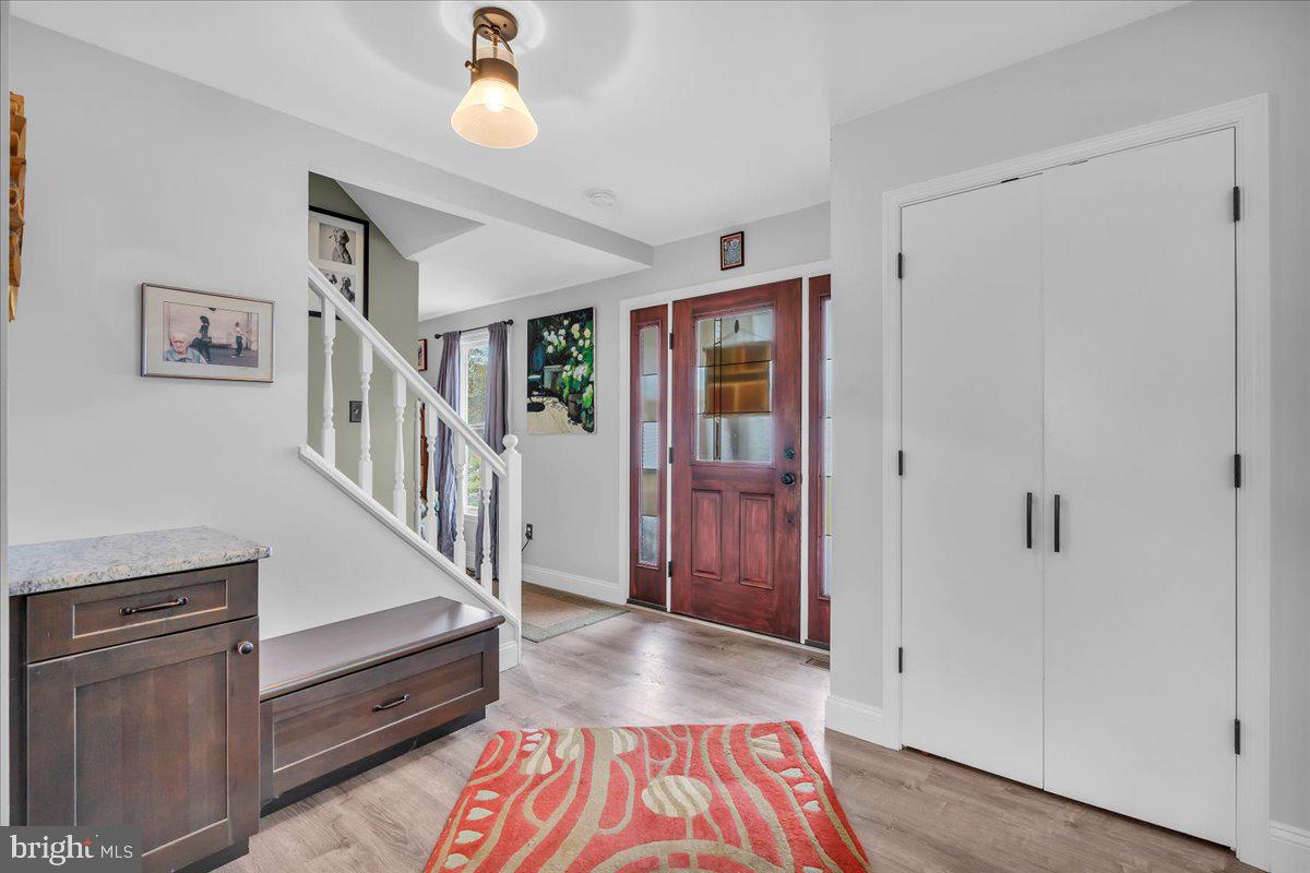 139 Hankins Road Hightstown, NJ 08520 - Photo 4 of 35